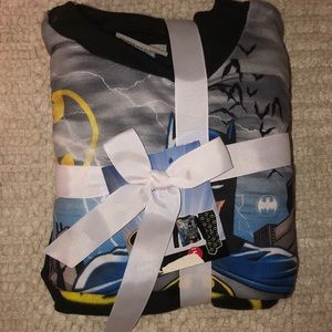 3/$18 Brand New Boys Small Batman Pajamas